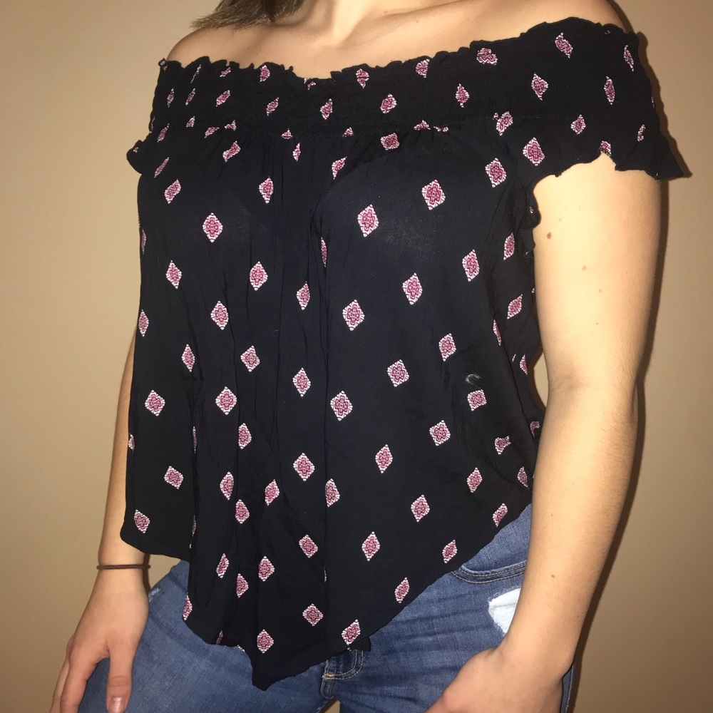 EXPRESS off the shoulder top